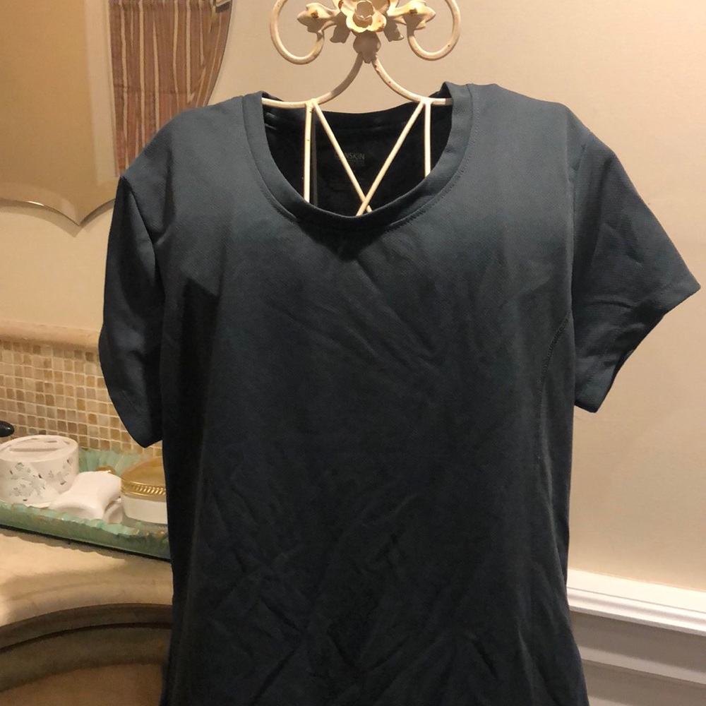 Danskin loosefit  charcoal workout top